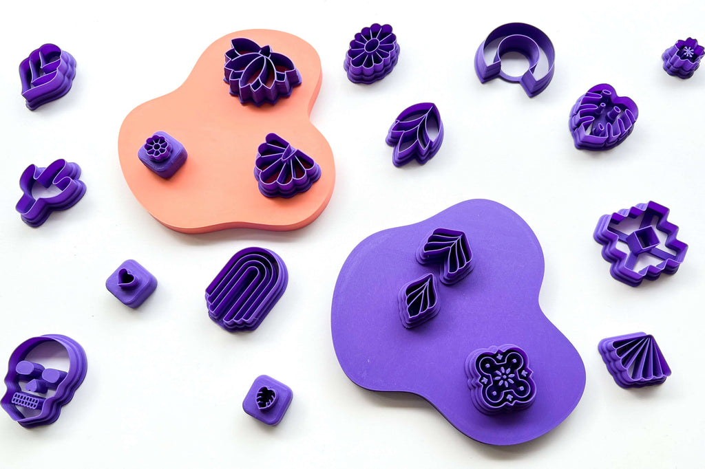 Emporte-pièces pour argile polymère (ou pâte polymère) pour la fabrication de bijoux de couleur violette