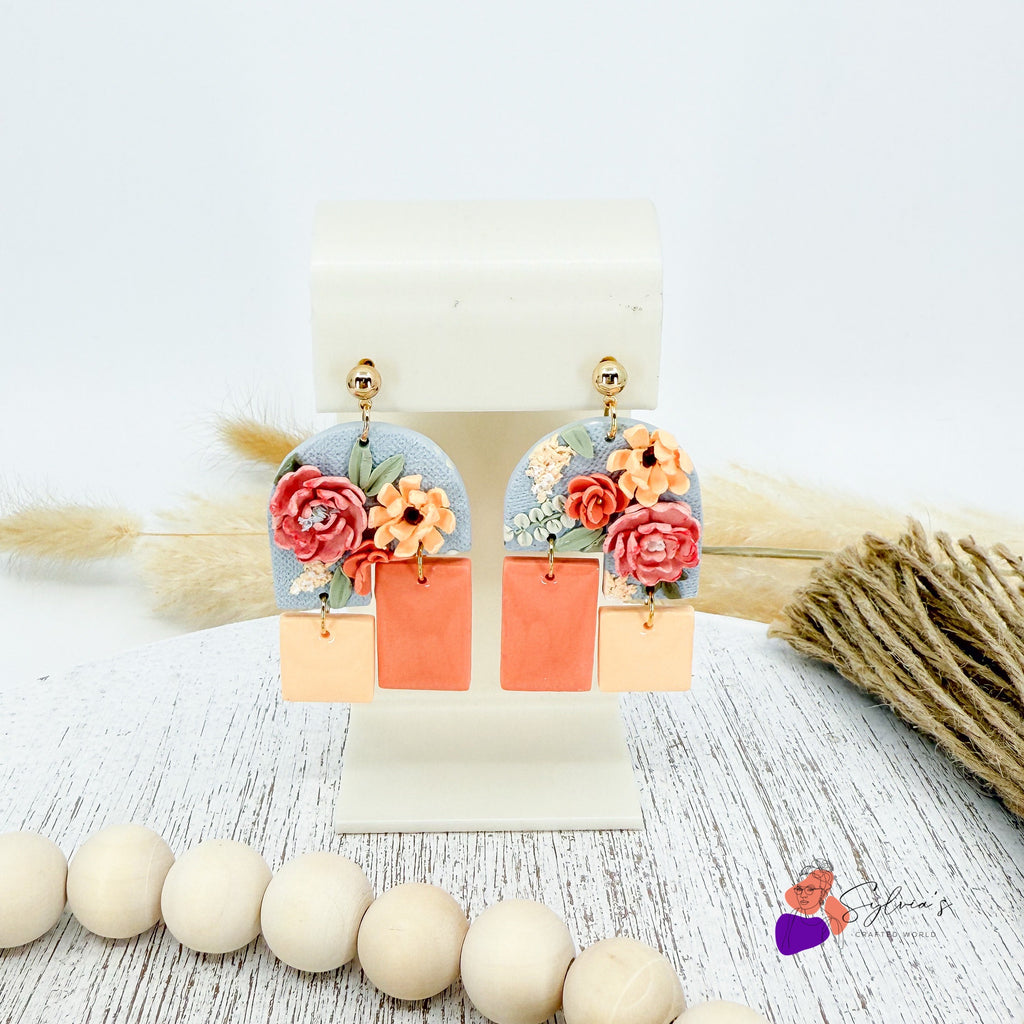 Boucles d'oreilles florales en forme d'arche combo "Nelia" en Argile Polymère et Laiton doré à l'or fin 24K