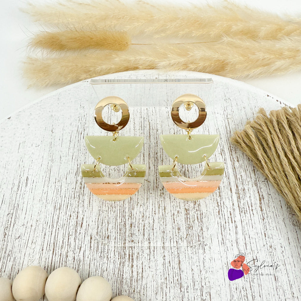 Boucles d'oreilles combo géométriques "Alba" en Argile Polymère et Laiton doré à l'or fin 24K avec motif à rayures colorées