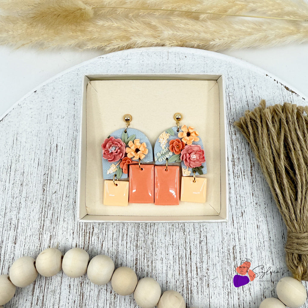 Boucles d'oreilles florales en forme d'arche combo "Nelia" en Argile Polymère et Laiton doré à l'or fin 24K