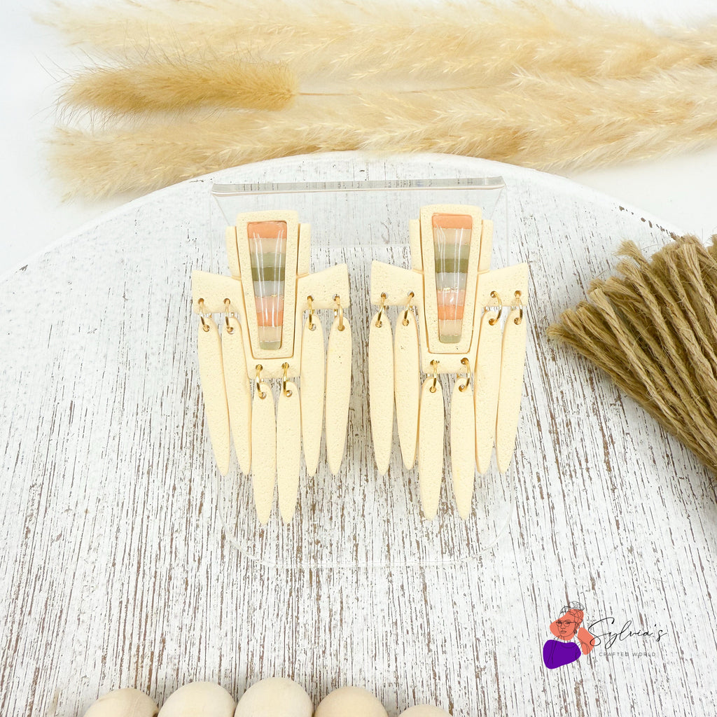 Boucles d'oreilles ethniques "Alba" en Argile Polymère et Laiton doré à l'or fin 24K avec motif à rayures colorées